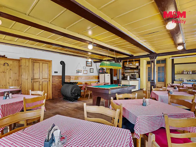 Prodej restaurace 598 m², Mařenice – náhled fotky 3