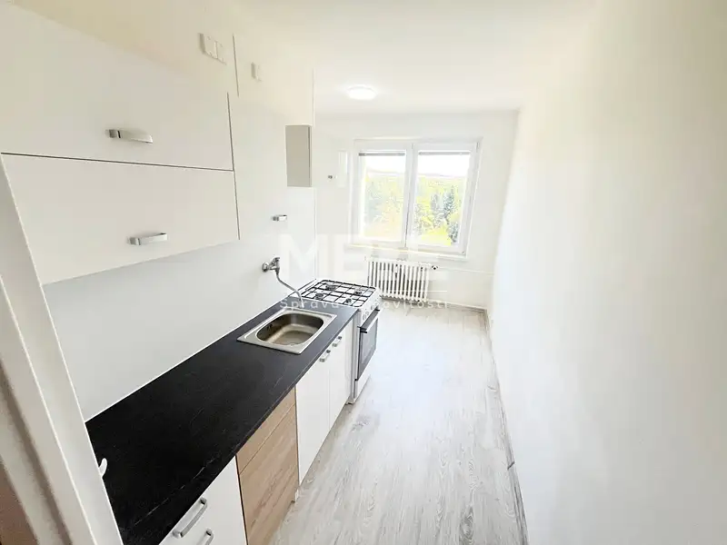 Pronájem bytu 1+1 39 m², Ostrava – náhled fotky 1