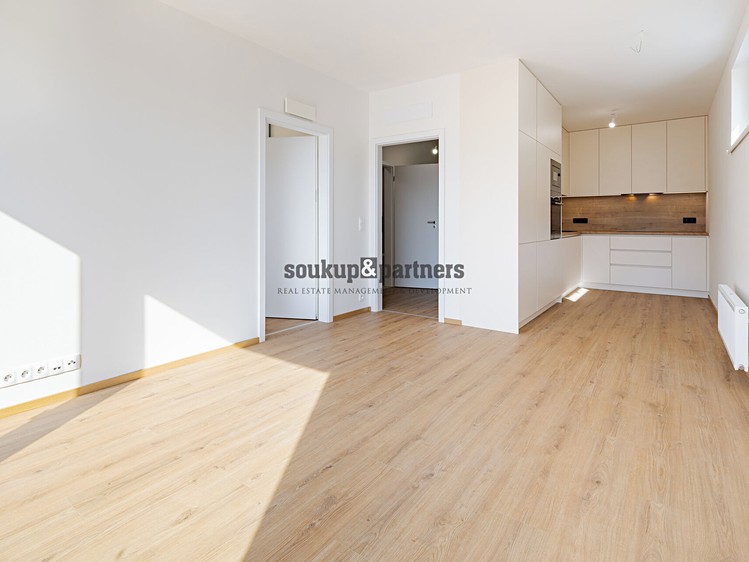 Pronájem bytu 2+kk, 58 m² (5 z 21)