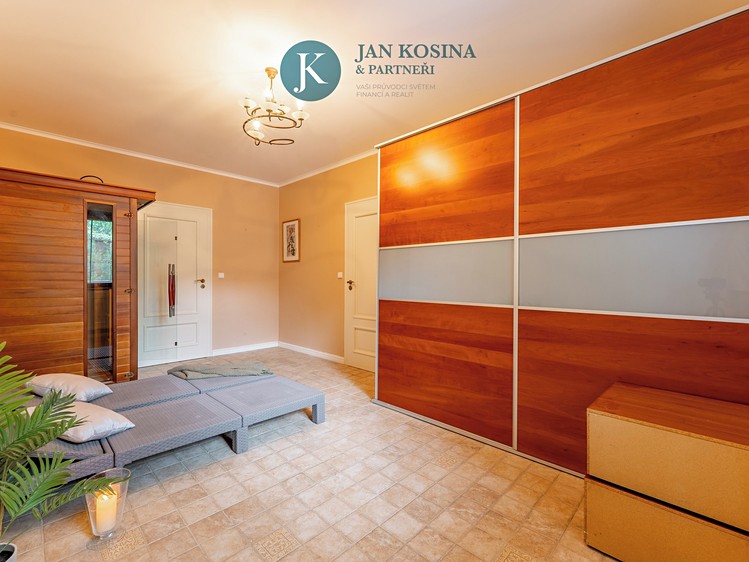 Prodej domu, 236 m² (34 z 60)