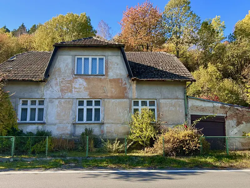 Prodej rodinného domu 140 m², pozemek 1354 m², Ujčov – náhled fotky 2