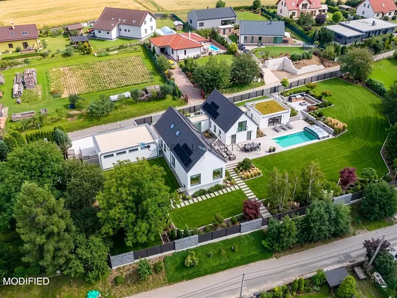 Prodej rodinného domu 492 m², pozemek 3550 m², Ostrava – náhled fotky 2