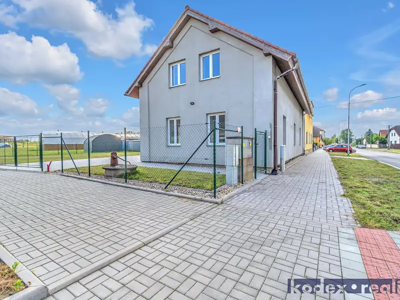 Pronájem bytu 4+kk 88 m², Praskačka – náhled fotky 3