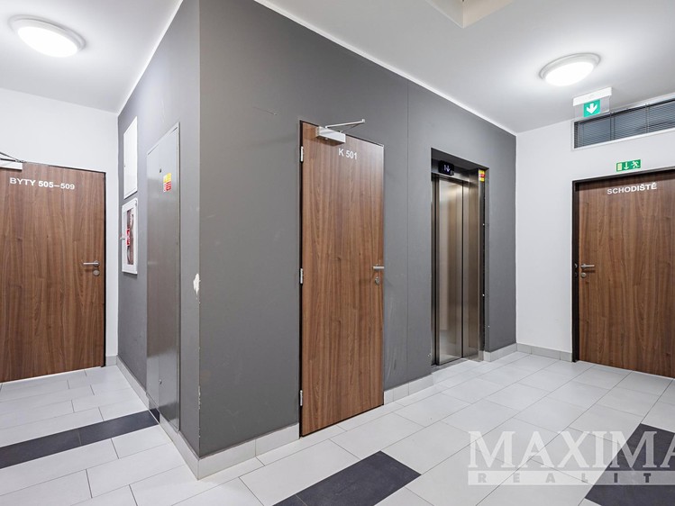 Квартира 1+kk на продаж, 39 м² (23 з 27)
