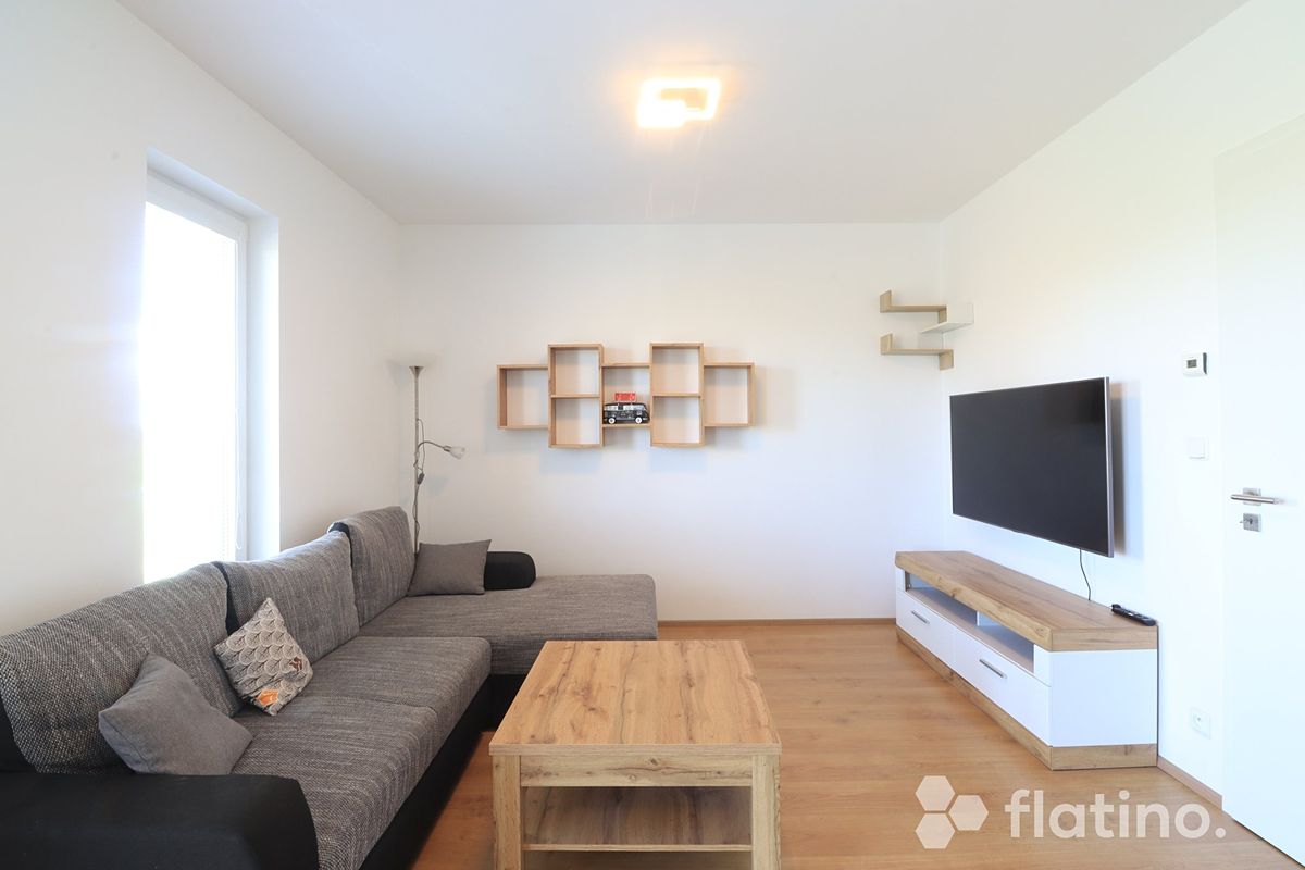Prodej bytu 2+kk 51 m², Klíčany – fotka 1 z 3