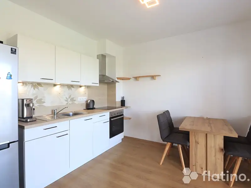 Prodej bytu 2+kk 51 m², Klíčany – náhled fotky 2