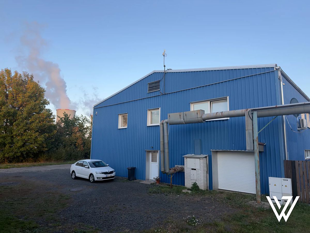Pronájem kanceláře 183 m², Kadaň – fotka 1 z 3