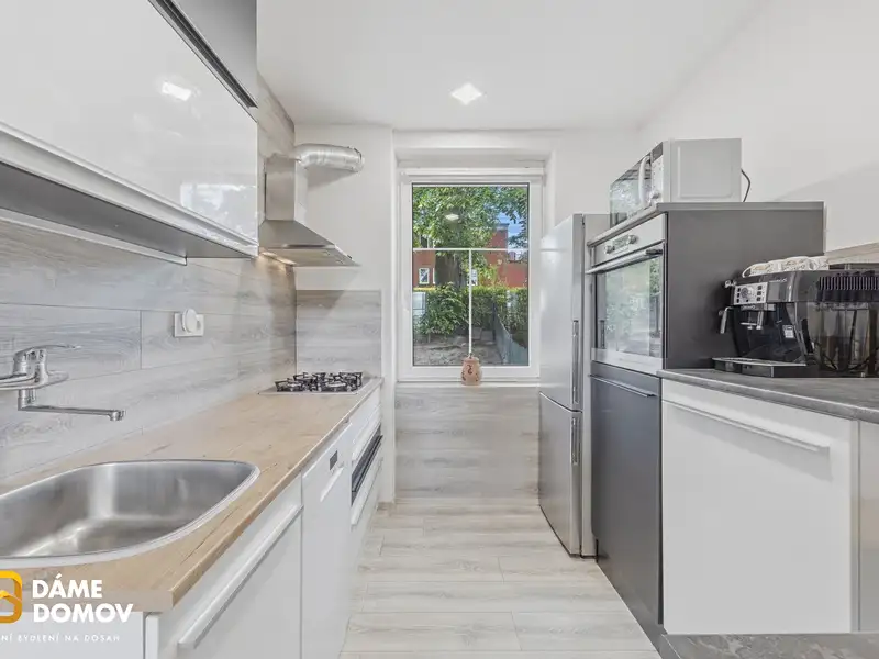 Prodej rodinného domu 100 m², pozemek 73 m², Zlín – náhled fotky 3