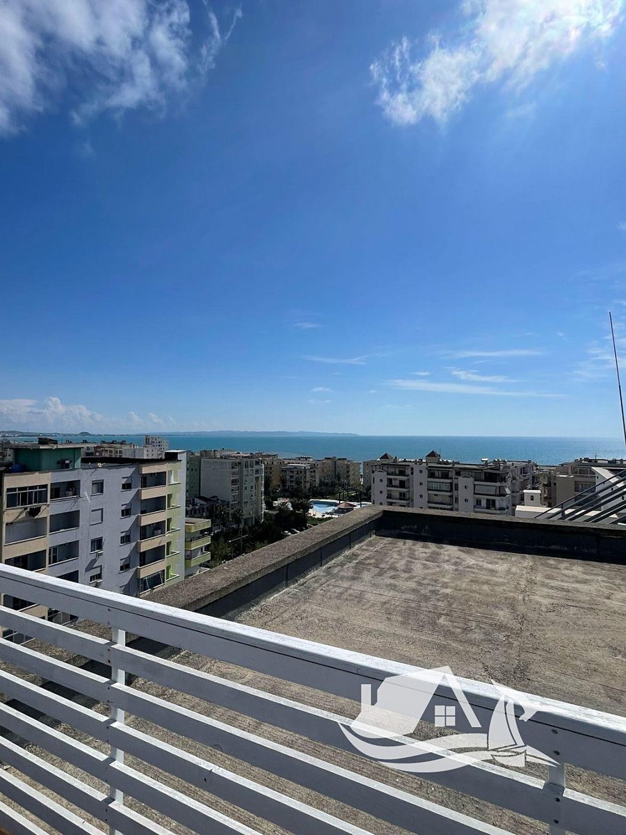 Prodej bytu 1+kk 30 m², Drač – fotka 1 z 3
