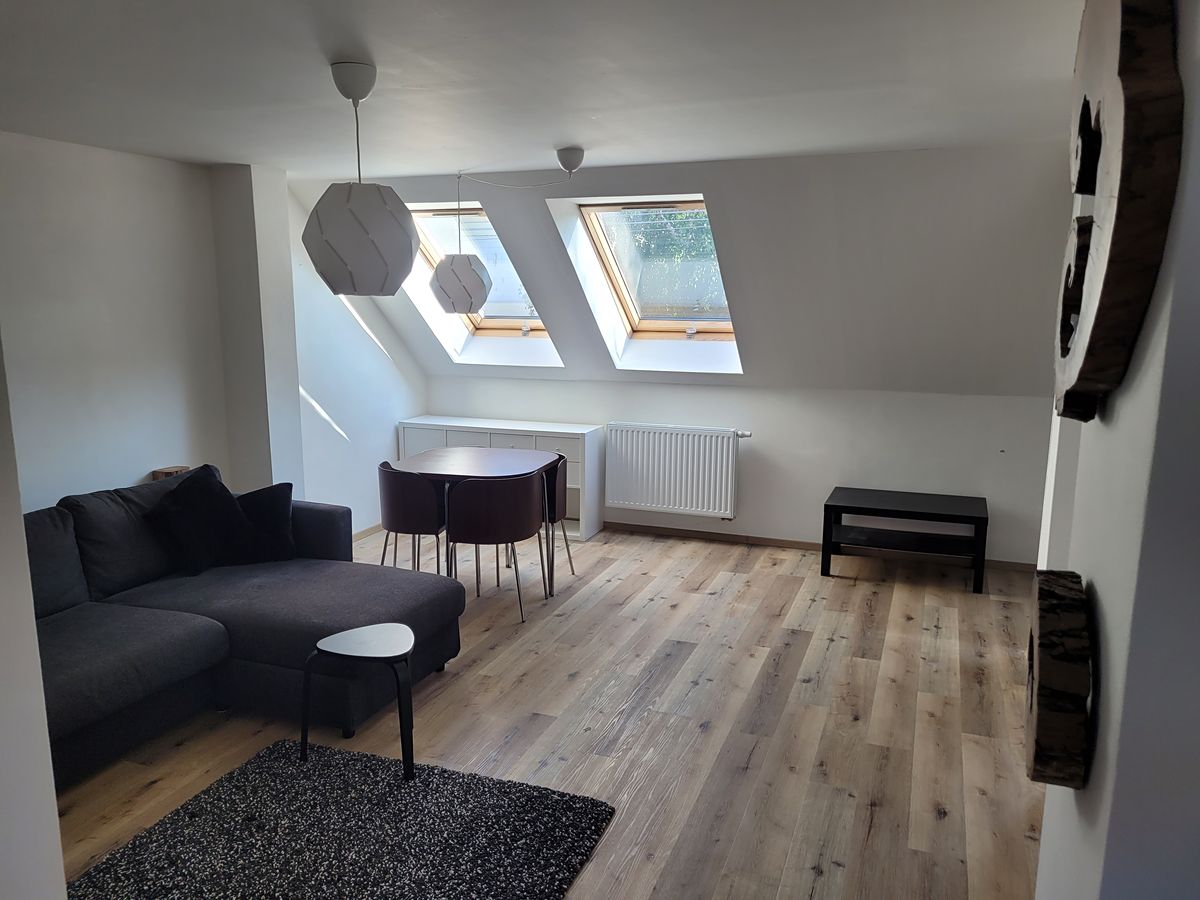 Pronájem bytu 2+kk 56 m²