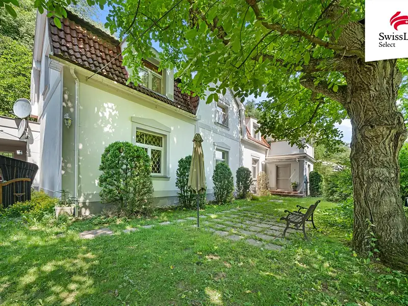 Prodej rodinného domu 220 m², pozemek 2575 m², Černolice – náhled fotky 2