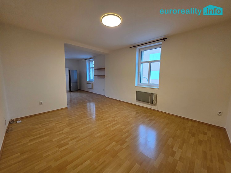 Квартира 2+kk в оренду, 52 м² (11 з 18)