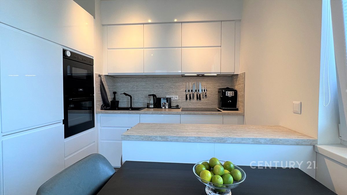 Pronájem bytu 2+kk 56 m²