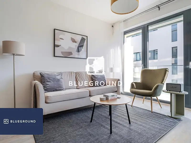 Pronájem bytu 3+kk 72 m², Praha – náhled fotky 1