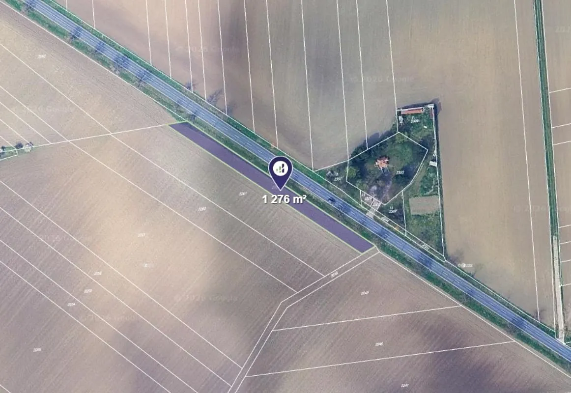 Prodej pole 1276 m²