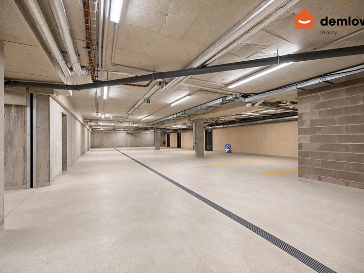 Квартира 3+kk в оренду, 79 м² (17 з 19)