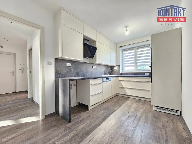 Prodej bytu 2+1 57 m², Jindřichův Hradec – náhled fotky 2