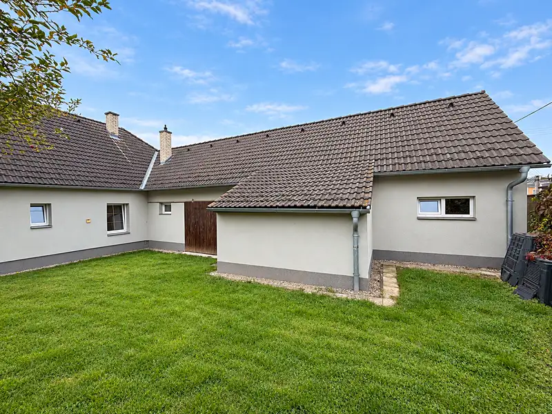 Prodej rodinného domu 195 m², pozemek 684 m², Zlín – náhled fotky 2