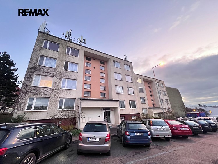 Квартира 1+kk в оренду, 38 м² (11 з 12)