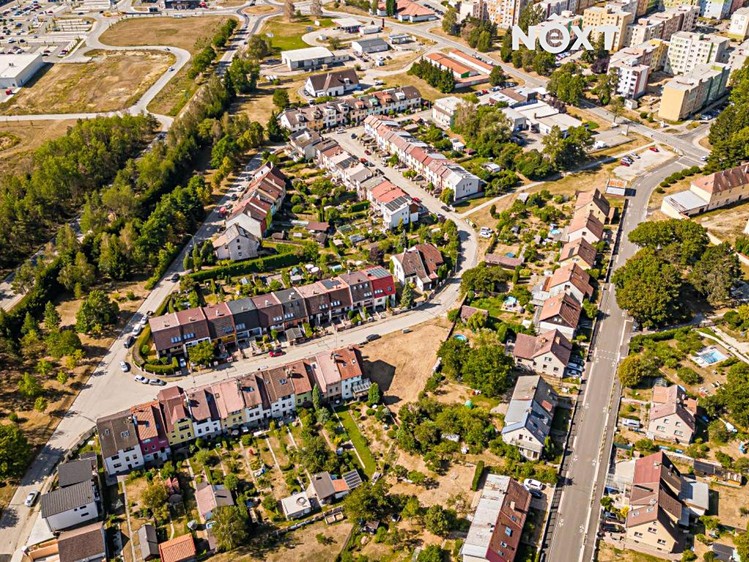 Prodej pozemku, 739 m² (10 z 17)