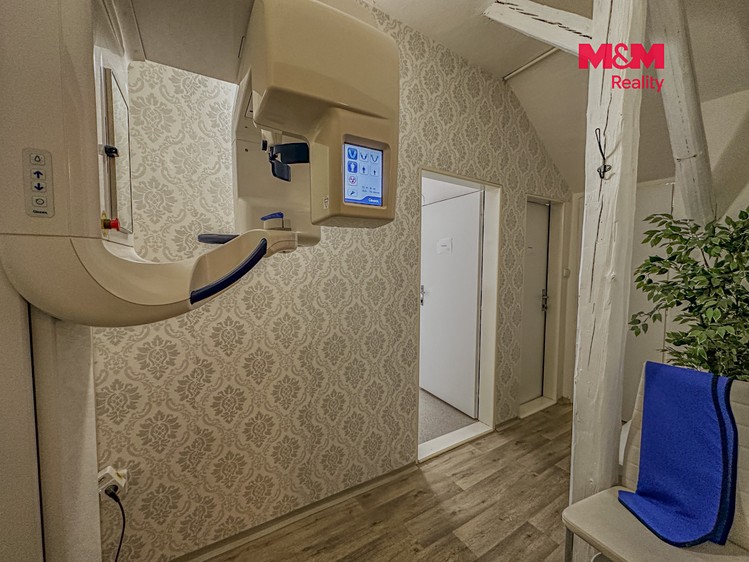 Prodej komerčního prostoru, 149 m² (13 z 22)