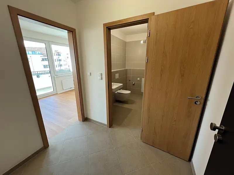 Prodej bytu 1+kk 33 m², Praha – náhled fotky 2