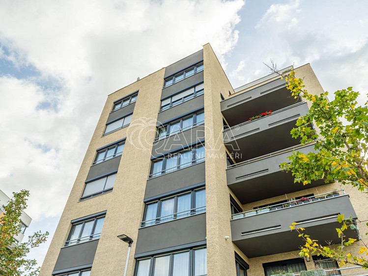 Квартира 1+kk в оренду, 41 м² (21 з 23)