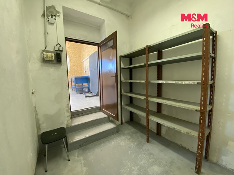 Pronájem komerčního prostoru, 24 m² (6 z 8)