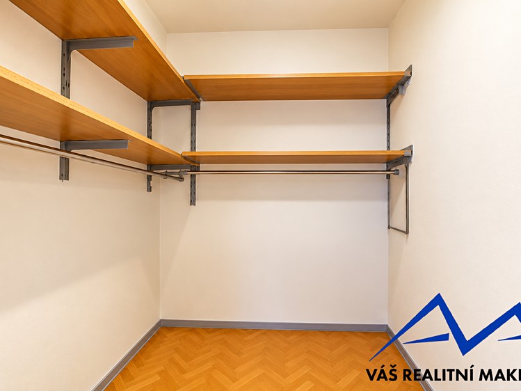 Квартира 3+1 на продаж, 71 м² (13 з 13)