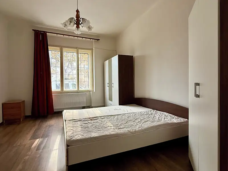 Pronájem bytu 1+1 50 m², Praha – náhled fotky 3