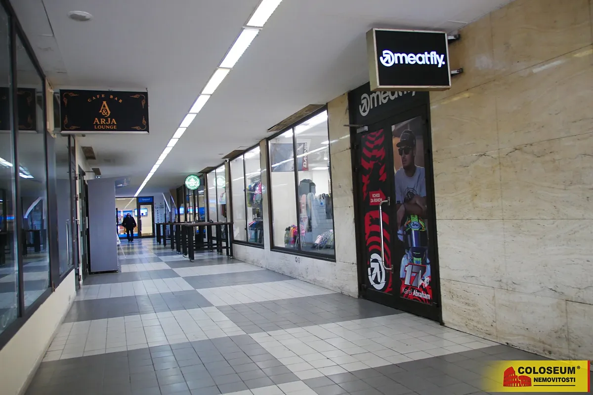 Pronájem obchodního prostoru 75 m²