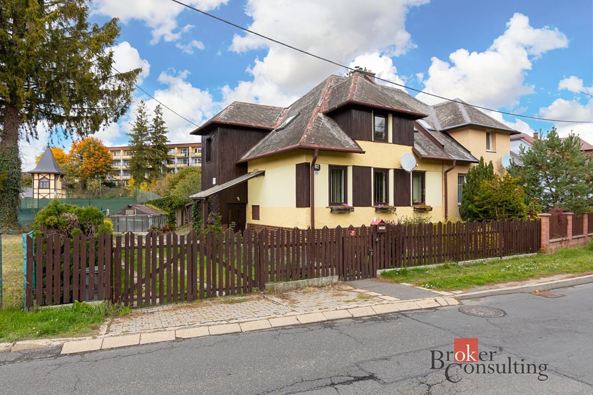 Prodej rodinného domu 127 m², pozemek 878 m², Bruntál – fotka 1 z 3