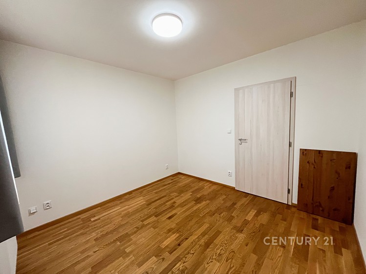 Квартира atypical в оренду, 76 м² (9 з 19)