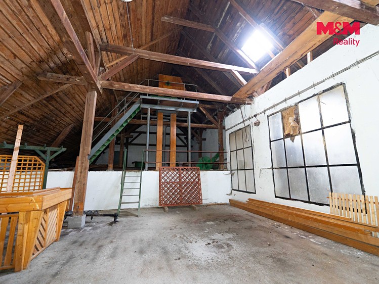 Комерційне приміщення на продаж, 4 000 м² (26 з 30)