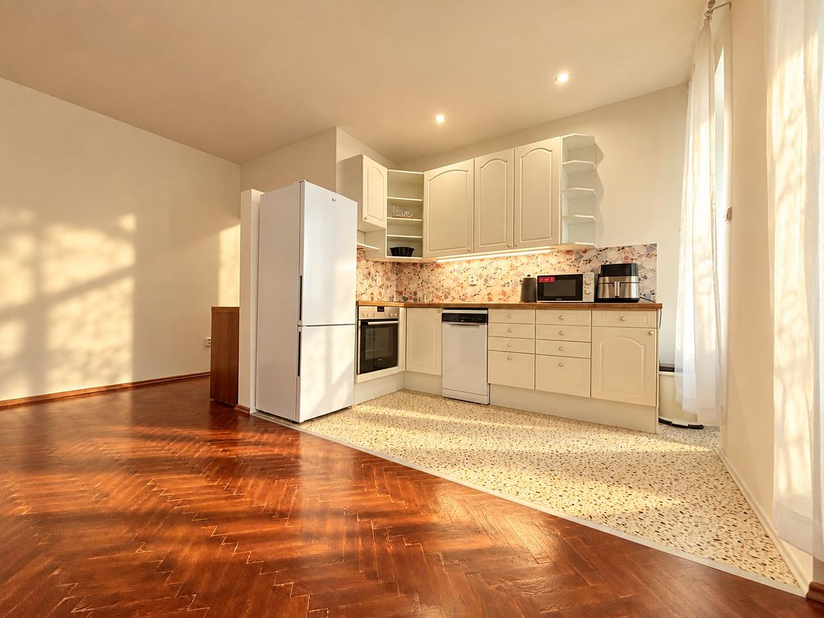 Pronájem bytu 1+kk 36 m²