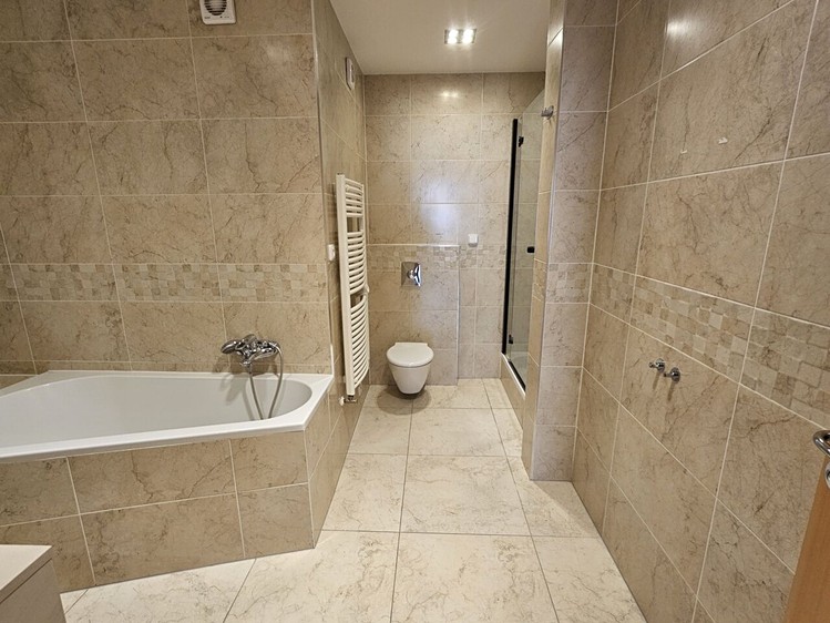 Квартира 3+kk в оренду, 120 м² (18 з 30)