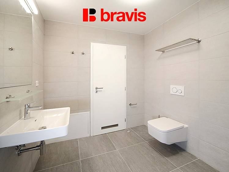 Pronájem bytu 1+kk, 39 m² (4 z 11)