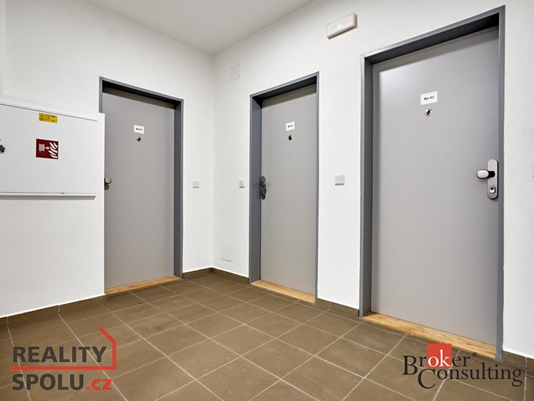 Квартира 1+kk на продаж, 39 м² (11 з 14)