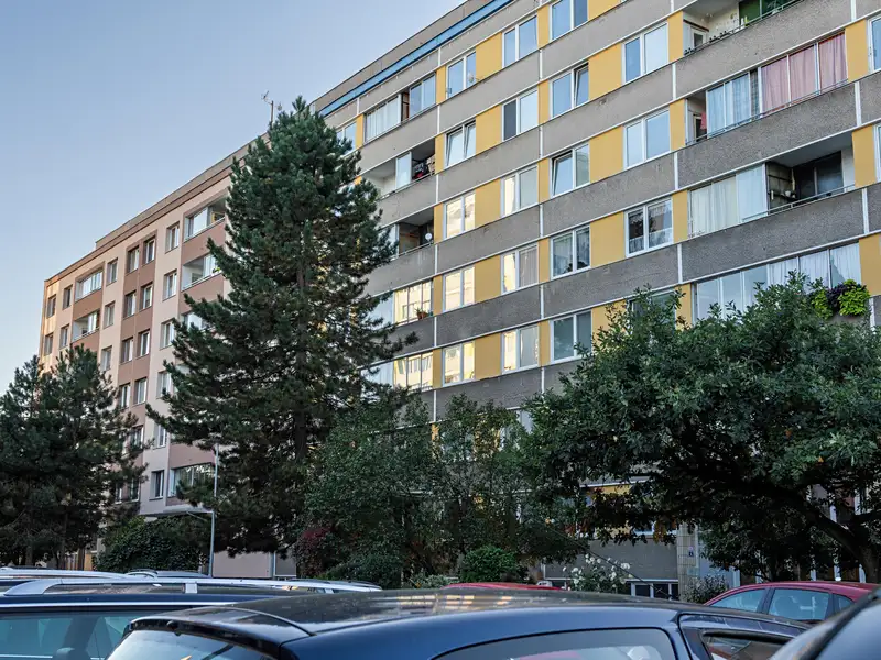 Prodej bytu 1+1 30 m², Hradec Králové – náhled fotky 1