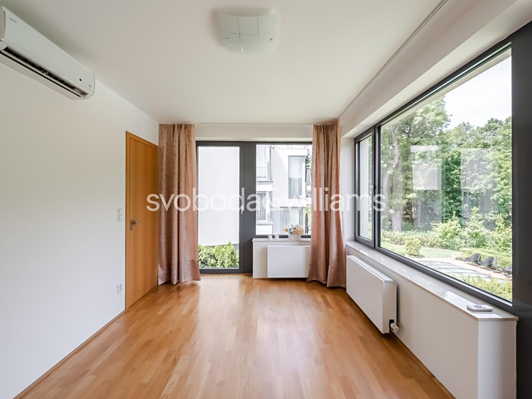 Prodej domu, 366 m² (14 z 27)