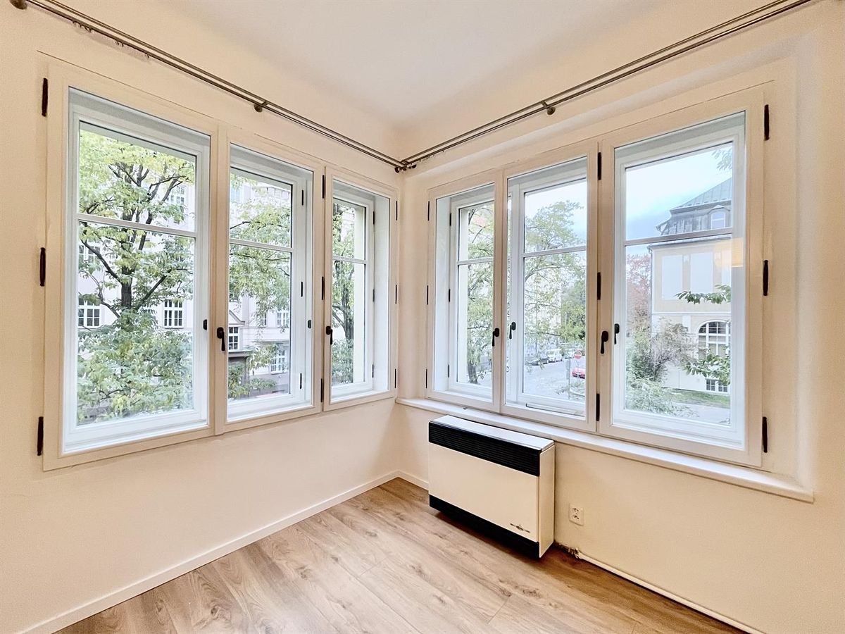 Pronájem bytu 2+kk 52 m² – fotografie 2