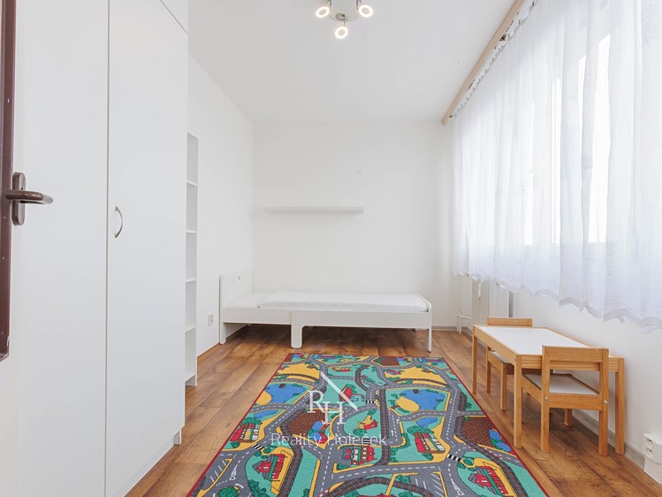 Pronájem bytu 2+1, 59 m² (8 z 31)