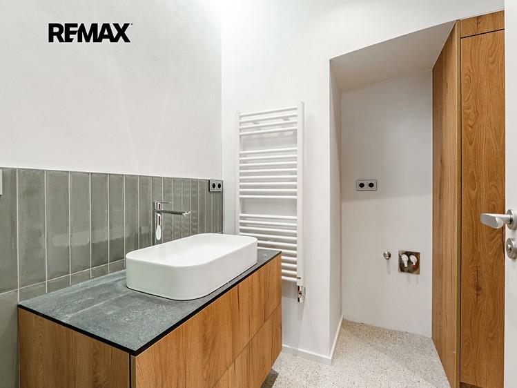 Квартира 1+kk в оренду, 45 м² (11 з 27)