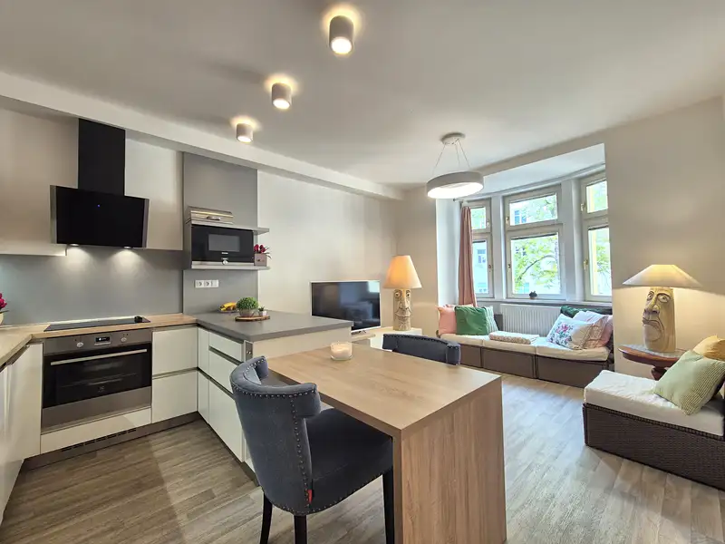 Prodej bytu 2+kk 48 m², Praha – náhled fotky 2