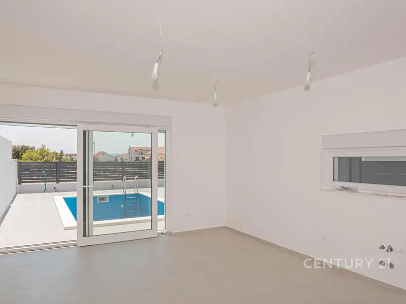 Prodej bytu 3+1 95 m², Vodice – náhled fotky 3
