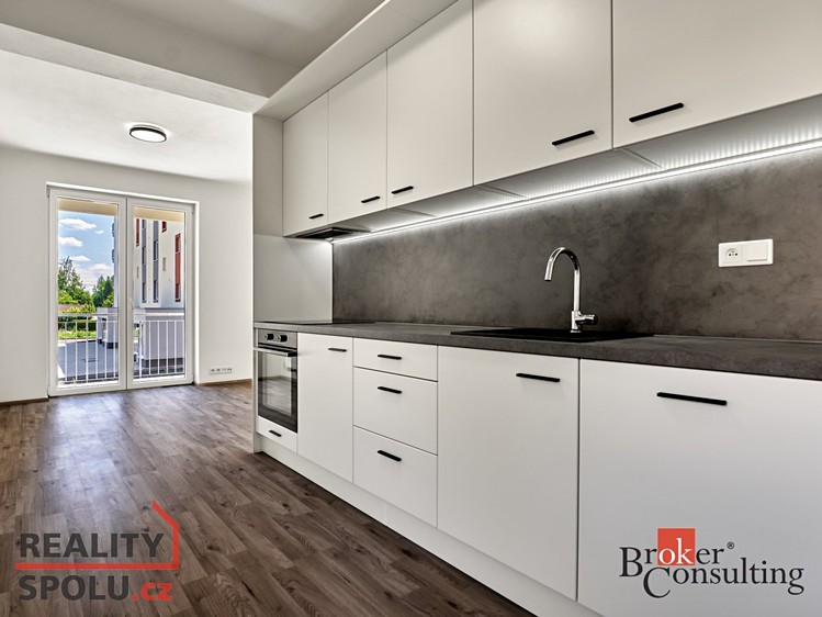Квартира 1+kk на продаж, 39 м² (4 з 14)