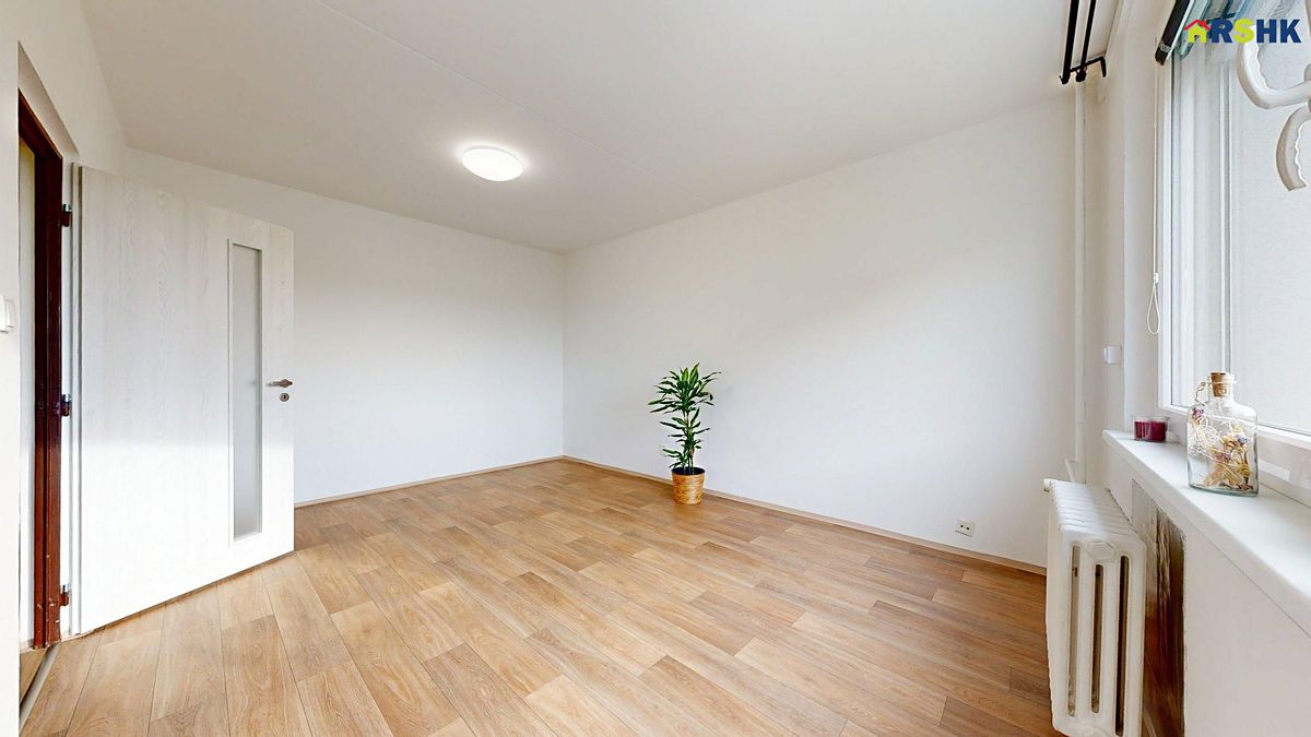 Pronájem bytu 1+1 32 m², Hradec Králové – fotka 1 z 3
