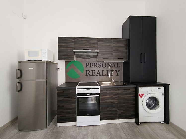 Wohnung 1+kk zum Kauf, 24 m² (4 von 8)