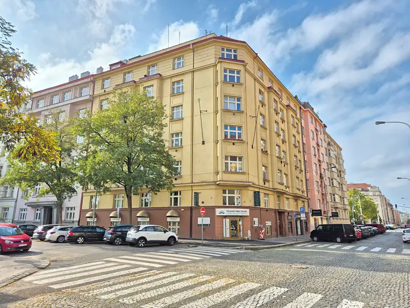 Prodej bytu 2+kk 48 m², Praha – náhled fotky 1