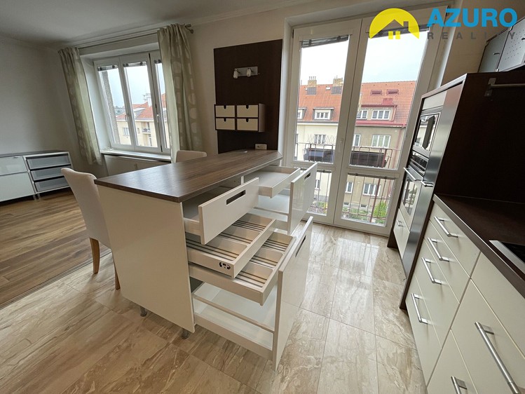 Pronájem bytu 2+1, 64 m² (20 z 33)